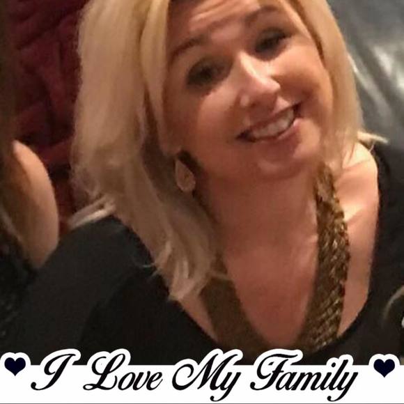 Meet your Posher, Anick - Picture 1 of 1